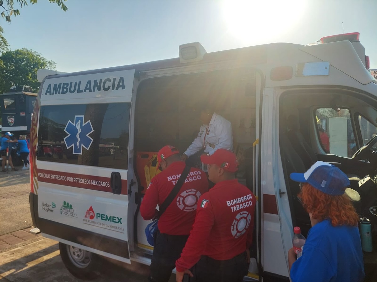35 intoxicados en porra de E. Zapata y 60 insolados atendió PC en Imposición de Bandas