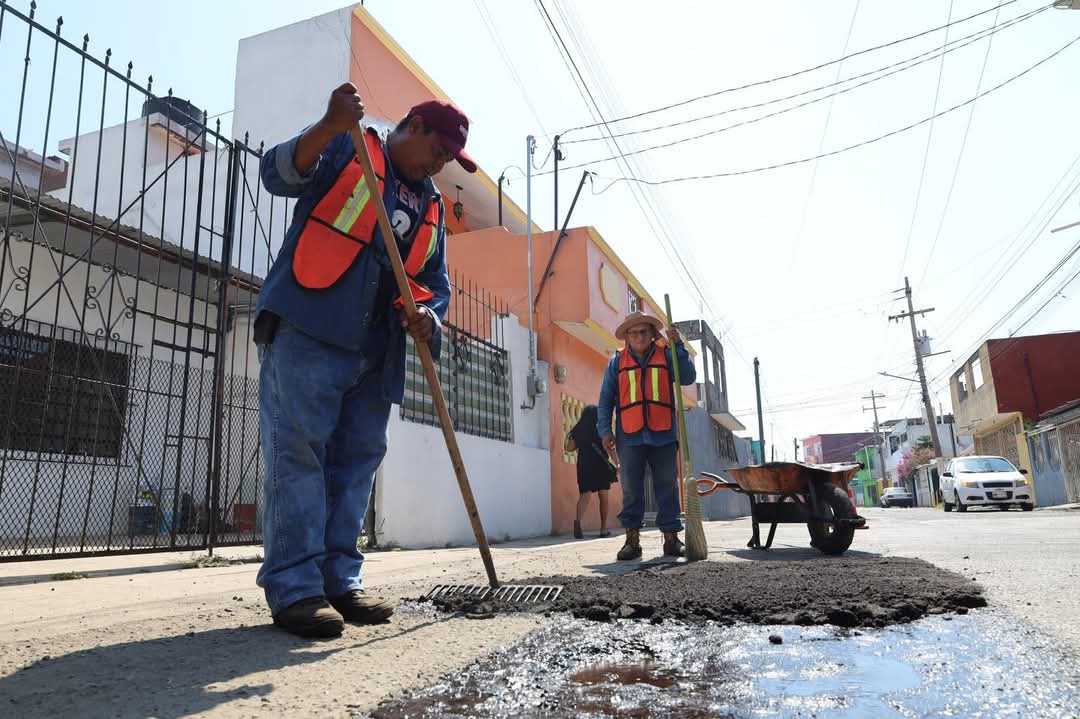 Refuerza Centro servicios municipales en Gaviotas Norte con la Brigada Integral
