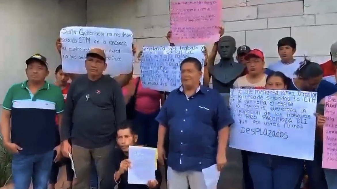 Continua inconformidad de pobladores del Espino en contra de José Luis Mendoza de Pemex