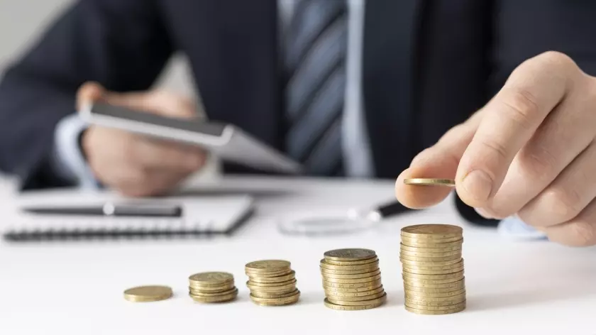 Califica líder del SNTE como “positivo” el incremento salarial anunciado por Sheinbaum