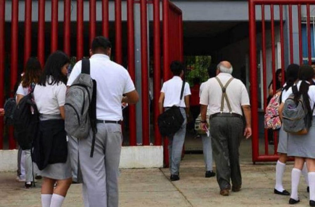 50% de alumnos en COBATAB padece problemas de salud mental y tendencia suicida 