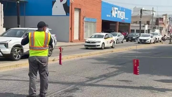 ¡Otro bloqueo! Habitantes Del Bosque protestan por falta de electricidad 