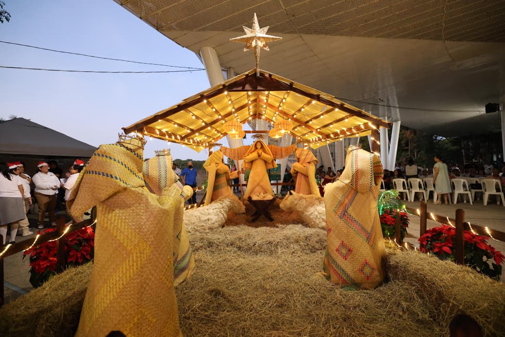 SOTOP inagura el nacimiento artesanal resalta cultura Yokot’an en Villahermosa