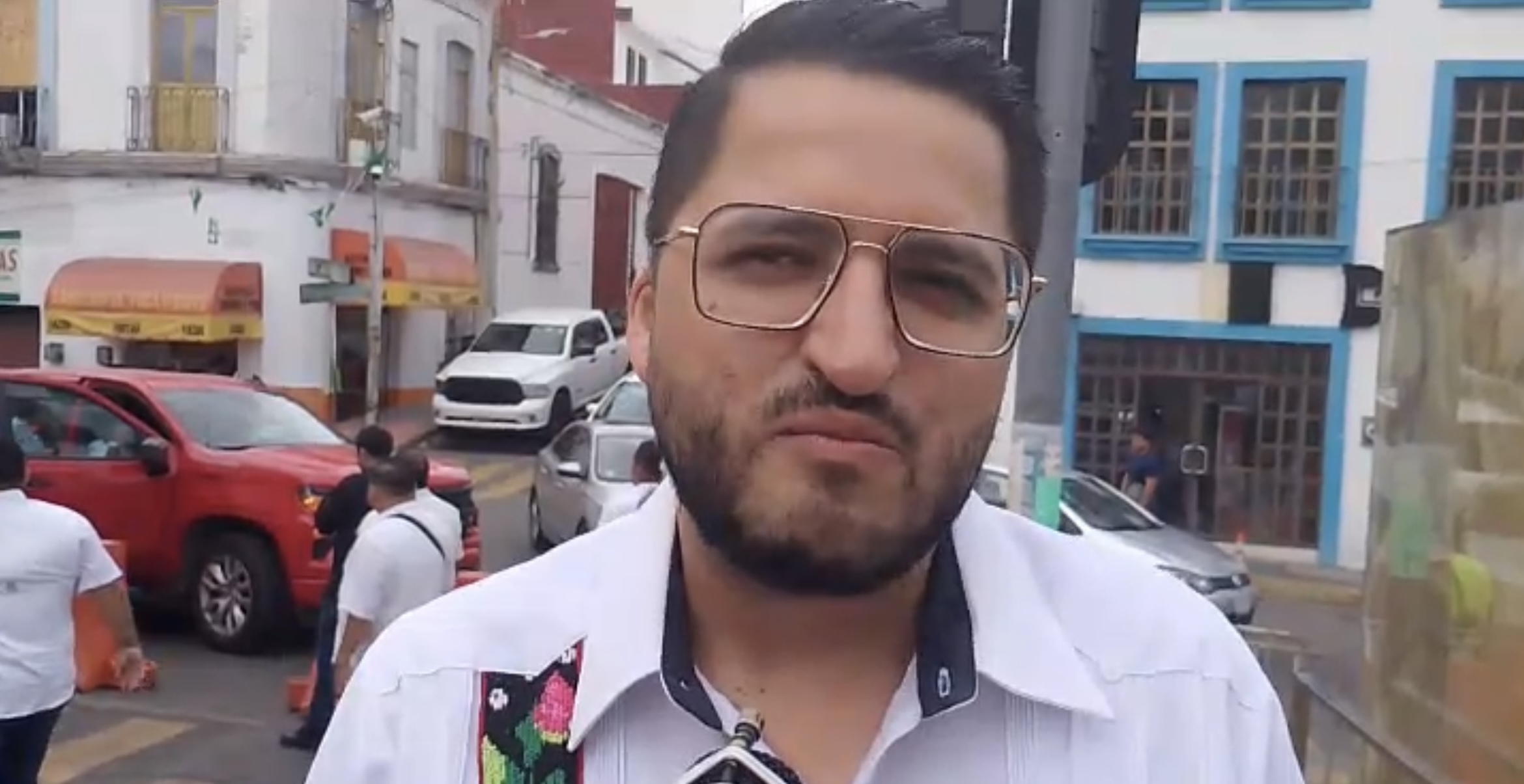 "Soy mexicano": subsecretario Pablo Mora revira al PRD 