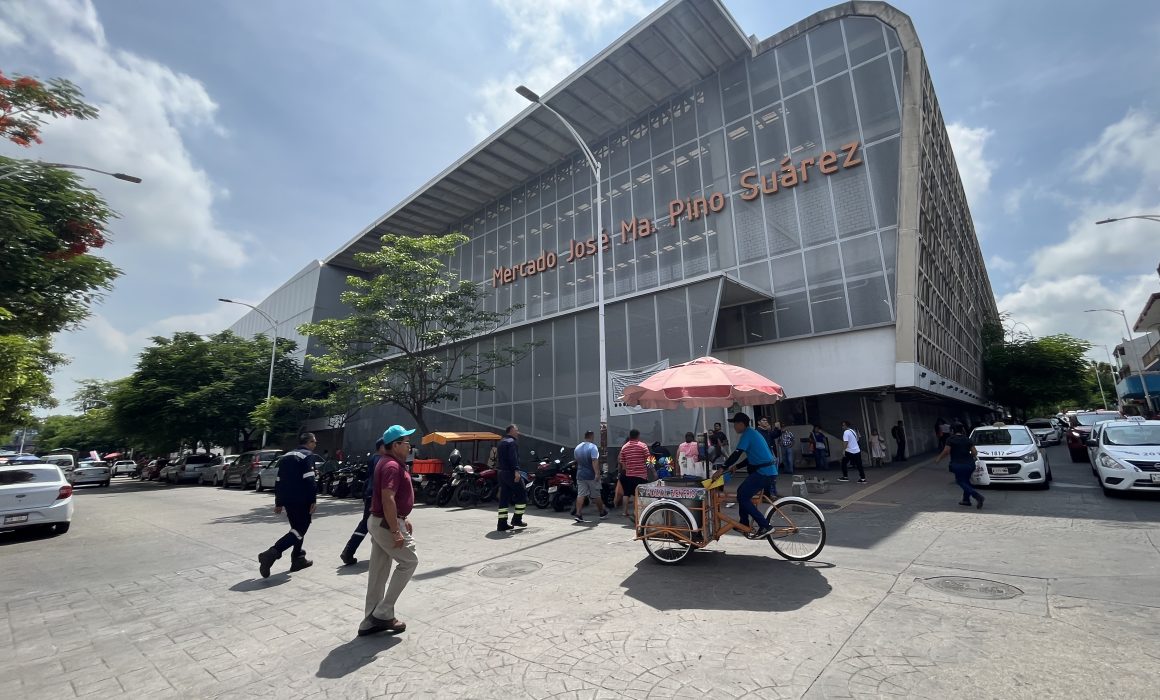 Piden reforzar seguridad en alrededores del mercado Pino Suárez