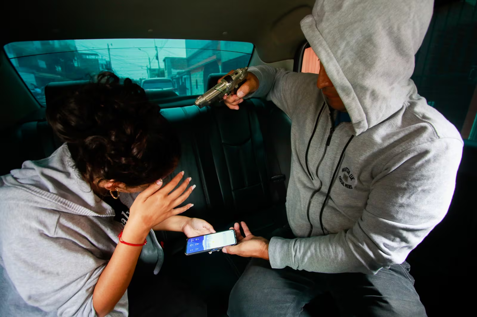 Arquitecto alerta a empresarios por secuestros exprés mediante falsas citas de trabajo