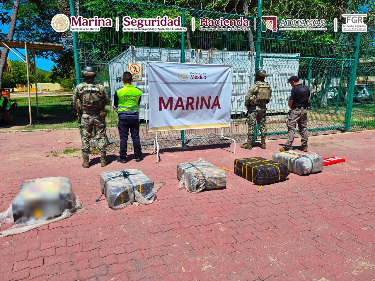 EN EL RECINTO PORTUARIO DE MANZANILLO, COLIMA, MARINA ASEGURA PRESUNTA CARGA ILÍCITA