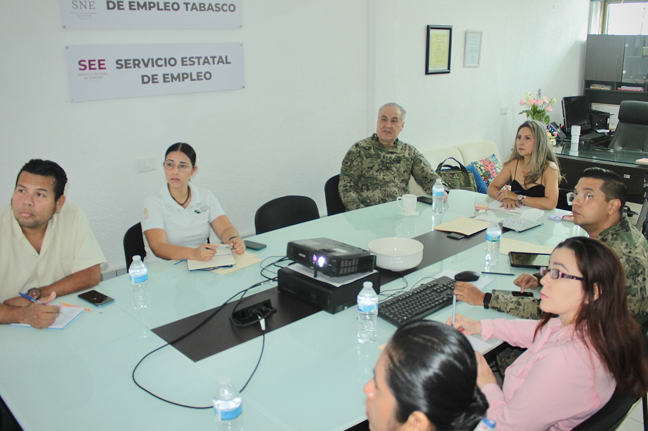 Marina y Servicio Estatal de Empleo fortalecen vinculación laboral en Tabasco