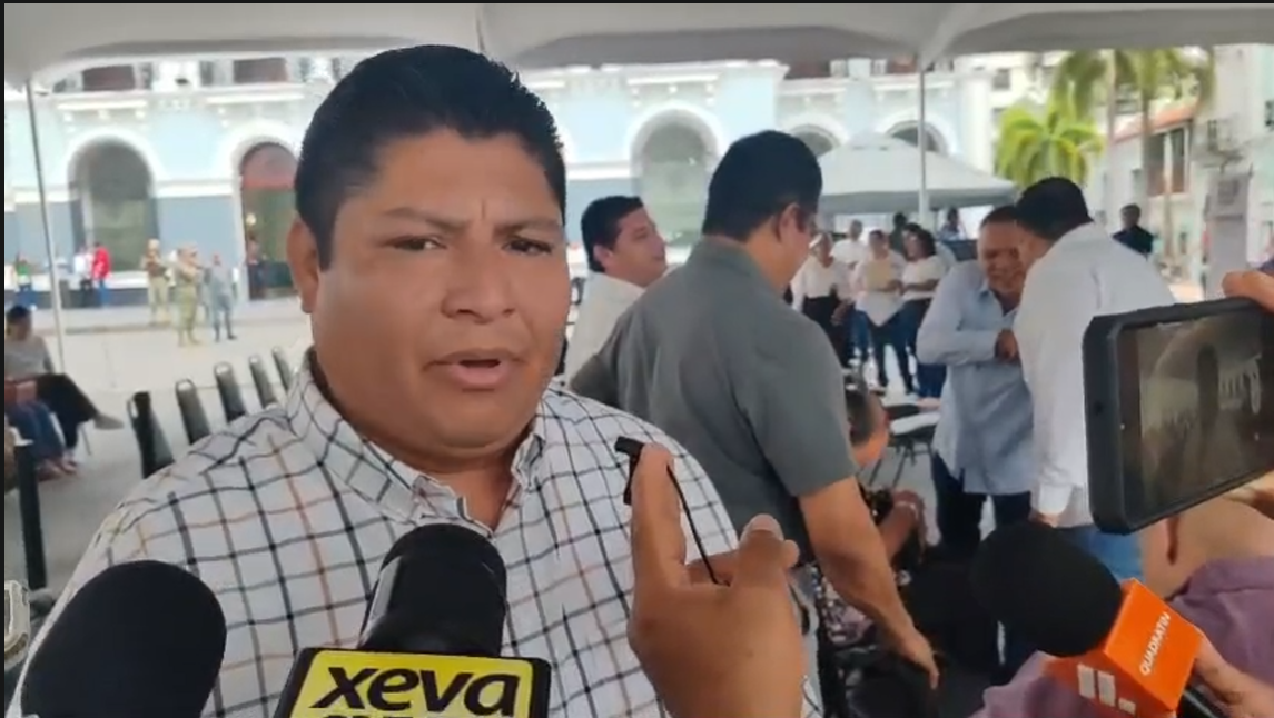 "Yo me dedico a mi trabajo": alcalde de Jalpa rechaza intervenir en la sucesión municipal