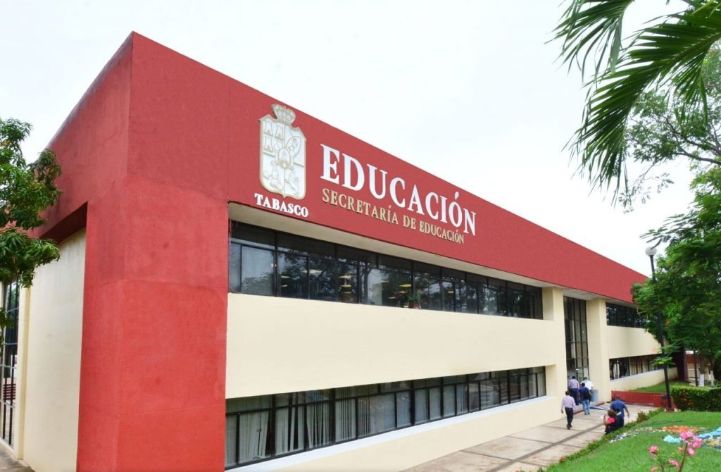 Setab aplicará encuestas a padres sobre uso de celulares de estudiantes al inicio del ciclo escolar