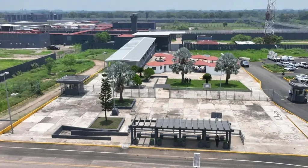 Seis penales de Tabasco operan con sobrepoblación; albergan casi mil 200 internos más de su capacidad