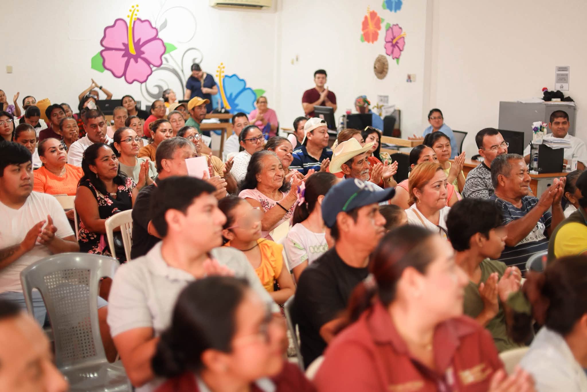 Comalcalco abre Área de Enlace de Beneficencia Pública para acercar servicios a la población