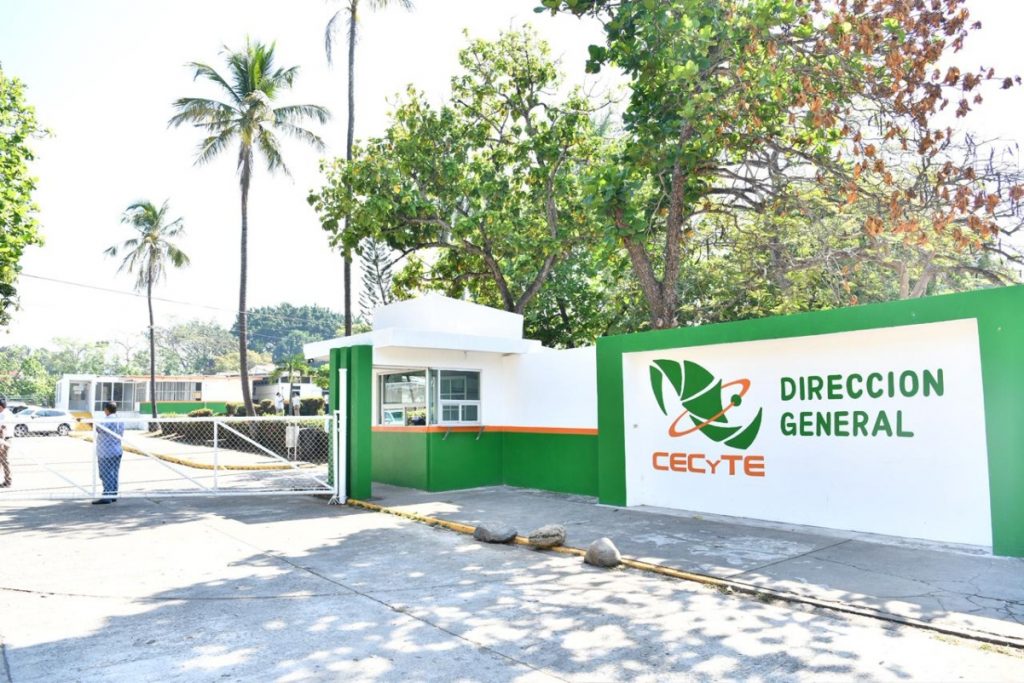 Docentes del Cecyte denuncian favoritismo sindical en asignación de plazas