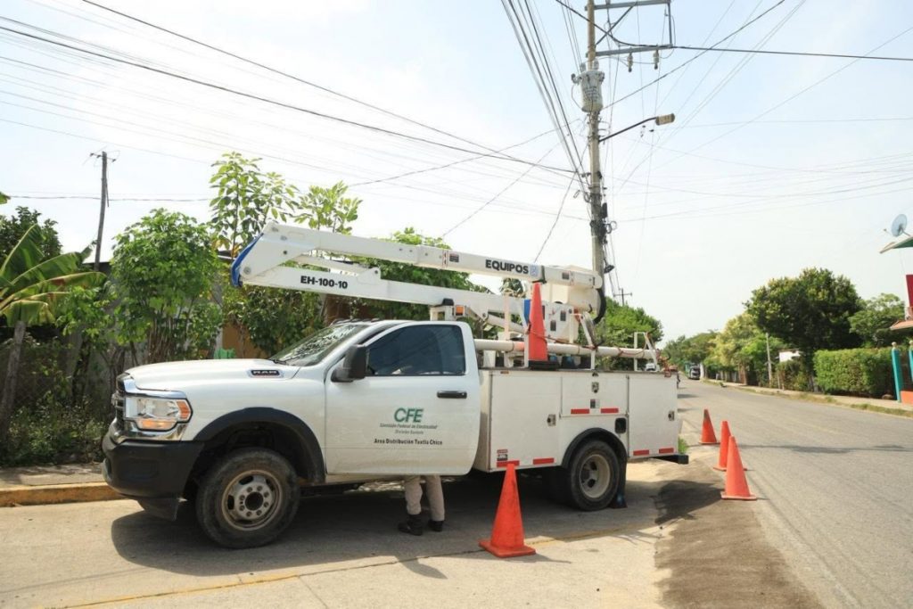 CFE reporta 60% de avance en segunda etapa de mantenimiento a la red eléctrica de Tabasco: Semades