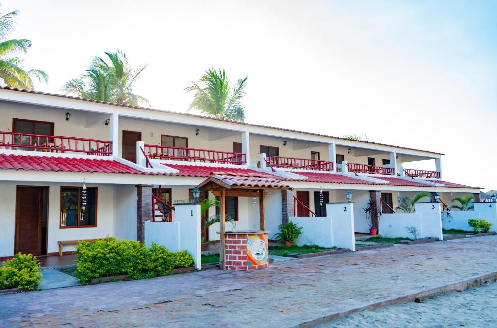 Bloqueos golpean a hoteles de la costa tabasqueña; ocupación cae hasta el 10%