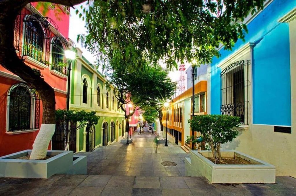 CCET busca bajar rentas para reactivar negocios en el Centro Histórico y Barrio Mágico