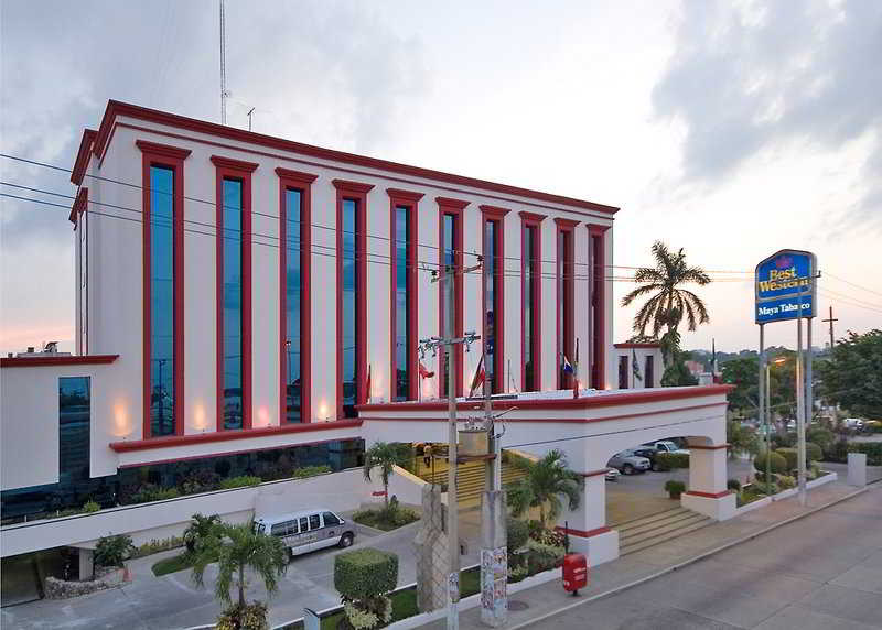 Hoteles y restaurantes de Tabasco recortan 5% de su personal