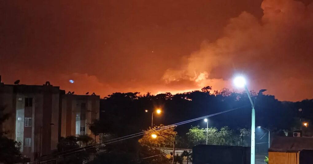 Pemex implementa medidas para mitigar uso de mecheros ante quejas por olores en Tabasco