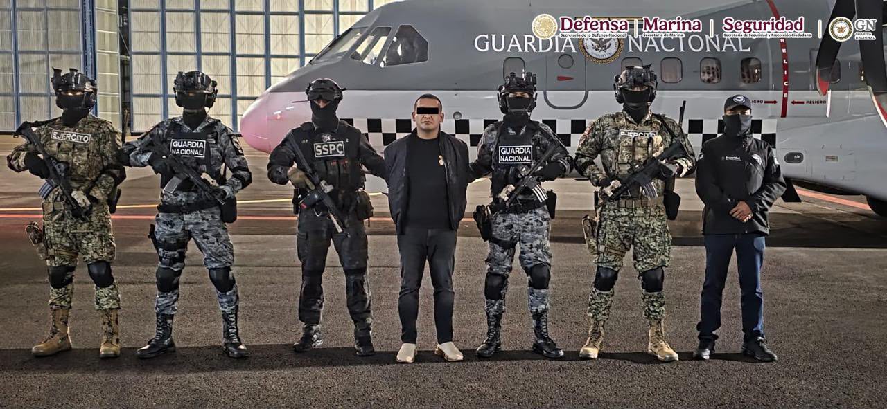 Detienen en Zapopan a Iván “N”, alias “El Tanque”, presunto operador regional del CJNG. Fue puesto a disposición de la FEMDO.