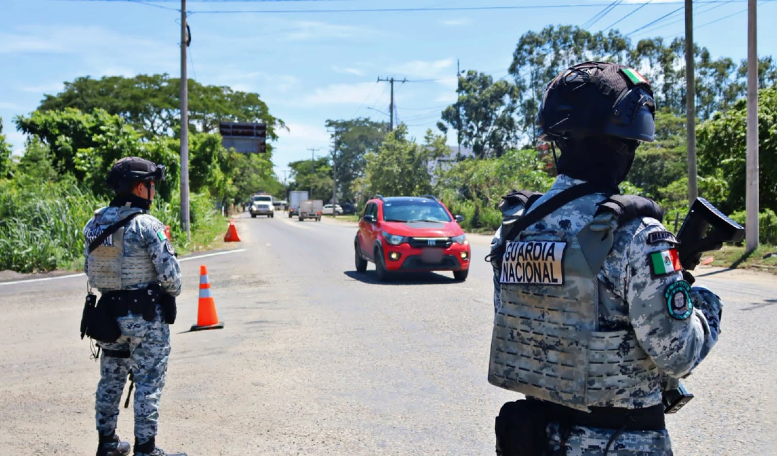 Asegura FIRT Olmeca más 140 kilogramos de droga, armas e hidrocarburo 